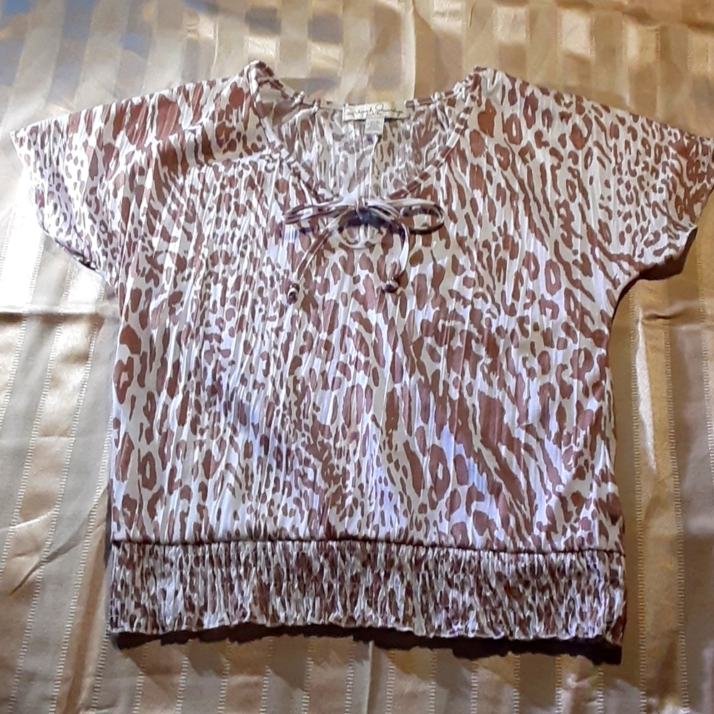 Nice print shirt